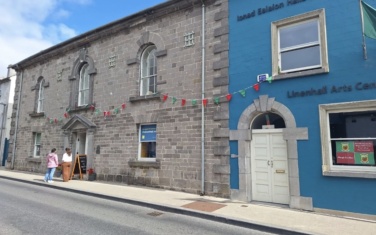 New Outside linenhall